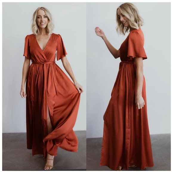 Baltic Born Dresses & Skirts - NWT Baltic Born Sicily Satin Maxi Dress In Rust Medium Belted V-Neck Romantic